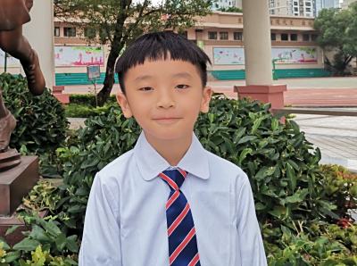 金裕小学气质少年李柏瑭同学